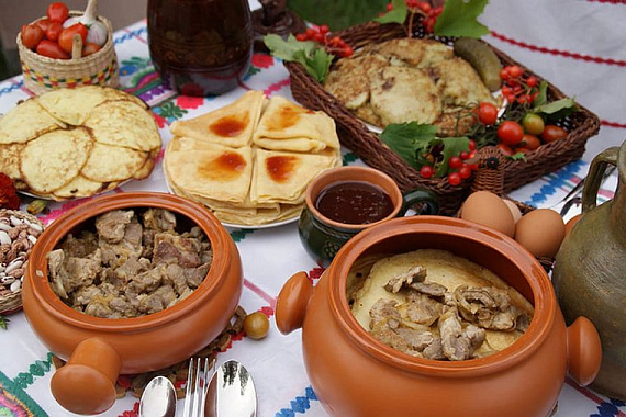 Фестиваль традиционной белорусской кухни "Cкокаўскія спасоўкі"